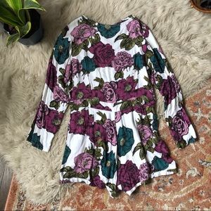 Motel Pants - Motel 'Mollie' Graphic Floral Print Romper Motel Pants - Motel 'Mollie' Graphic Floral Print Romper